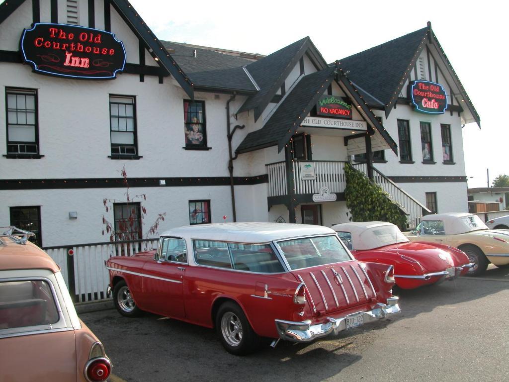 The Old Courthouse Inn Powell River Exteriér fotografie