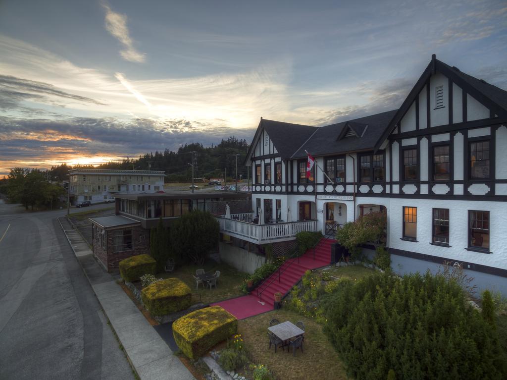 The Old Courthouse Inn Powell River Exteriér fotografie